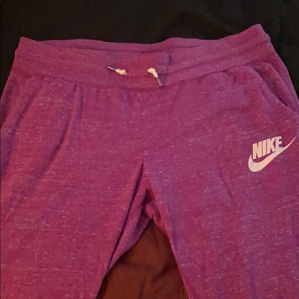 Women’s Nike Crop joggers
